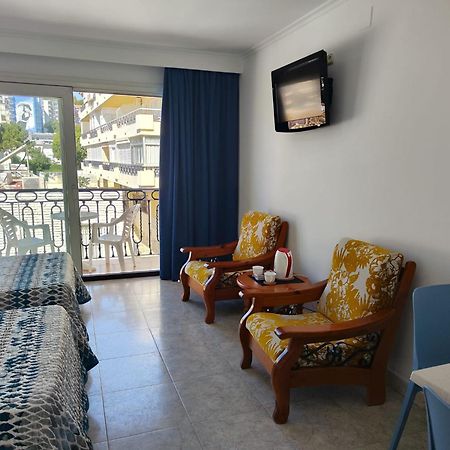 Apartamentos Leonor Carihuela Torremolinos Buitenkant foto