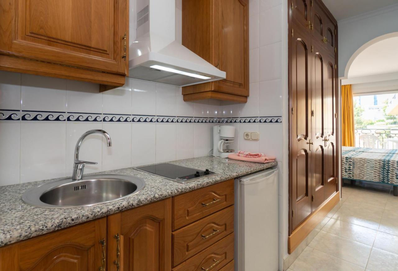 Apartamentos Leonor Carihuela Torremolinos Buitenkant foto