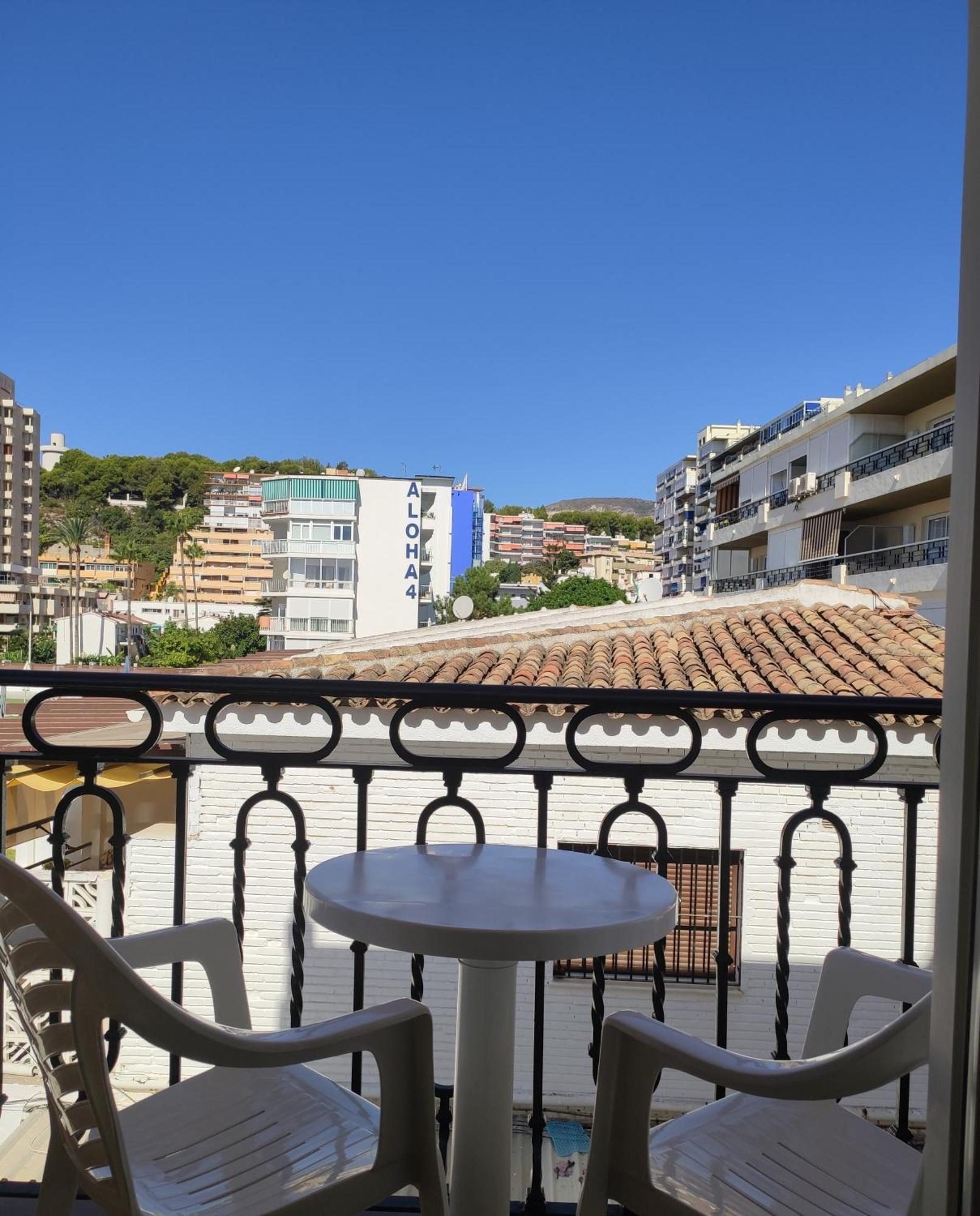 Apartamentos Leonor Carihuela Torremolinos Buitenkant foto
