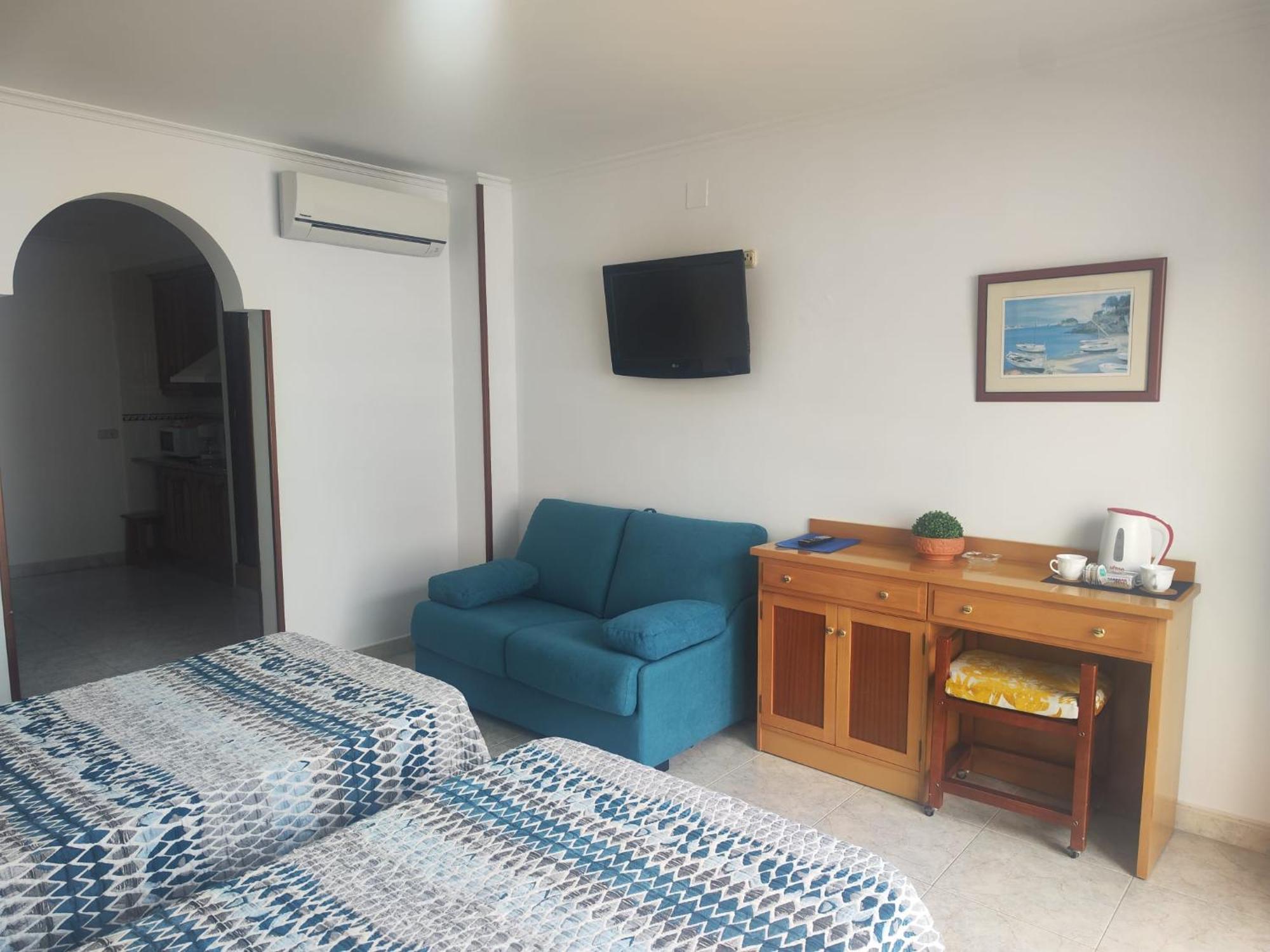 Apartamentos Leonor Carihuela Torremolinos Buitenkant foto