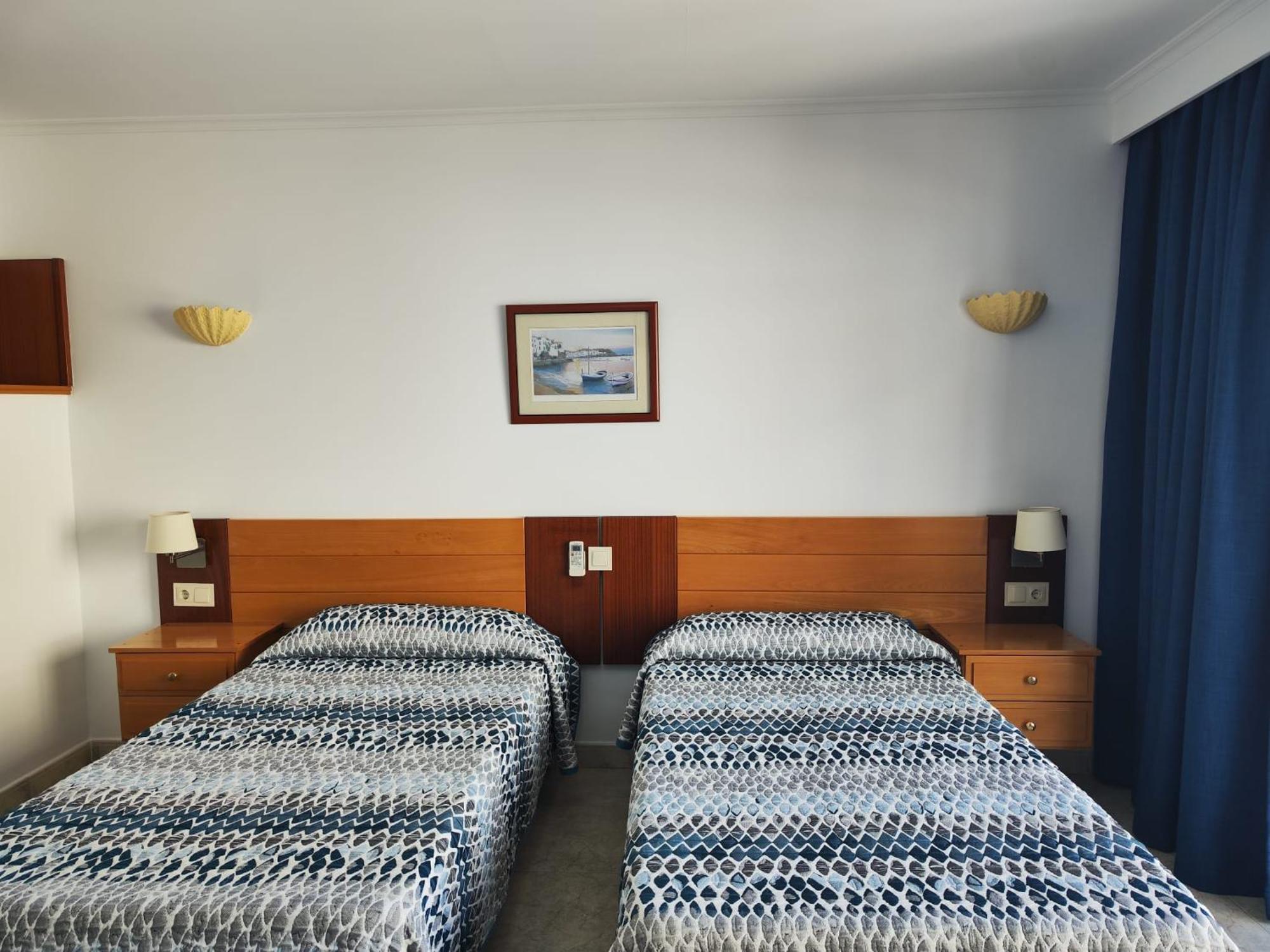 Apartamentos Leonor Carihuela Torremolinos Buitenkant foto