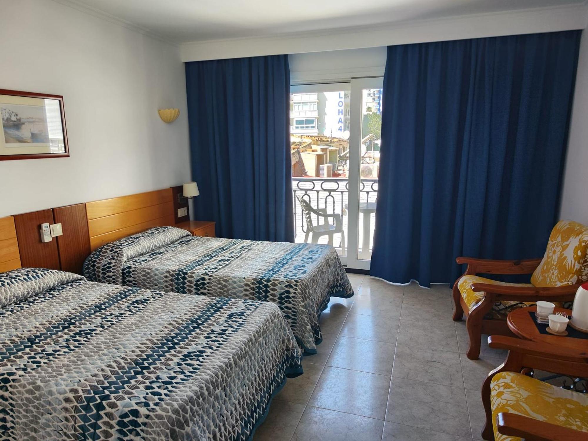 Apartamentos Leonor Carihuela Torremolinos Buitenkant foto