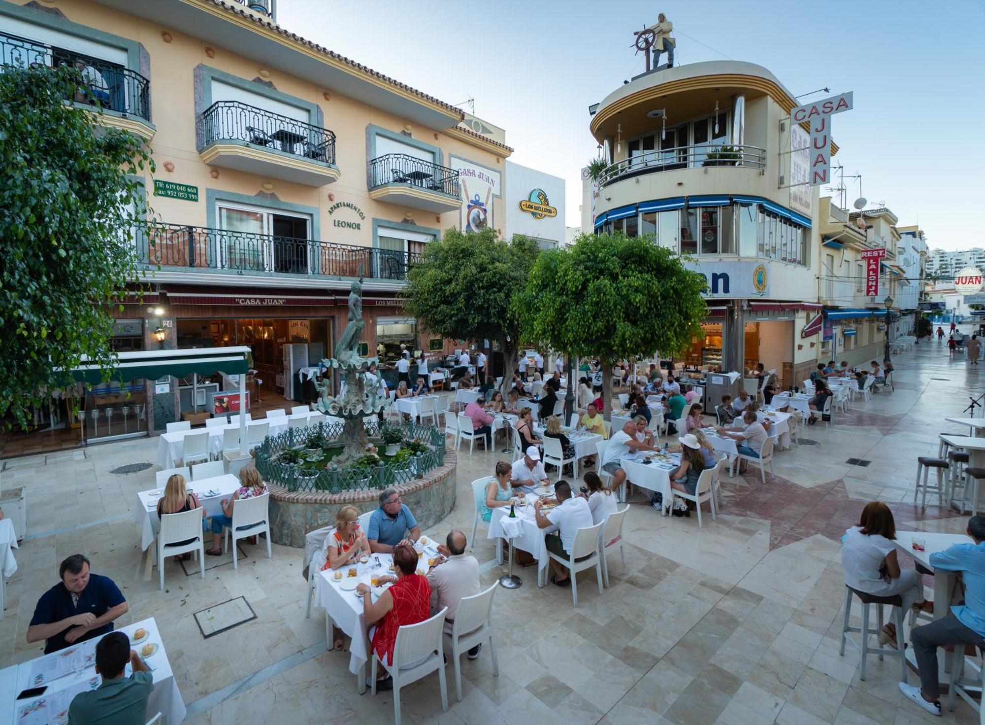 Apartamentos Leonor Carihuela Torremolinos Buitenkant foto